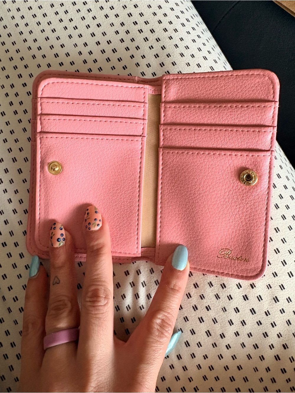 Pink Textured Leather Wallet - Picture 3 of 4